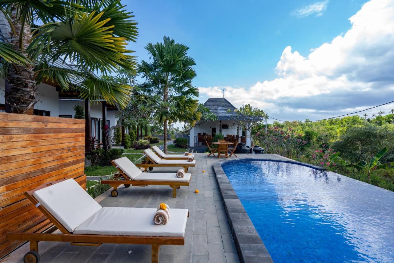 Hotel WK Gamat Garden by WizZeLa Toyapakeh Exterior foto