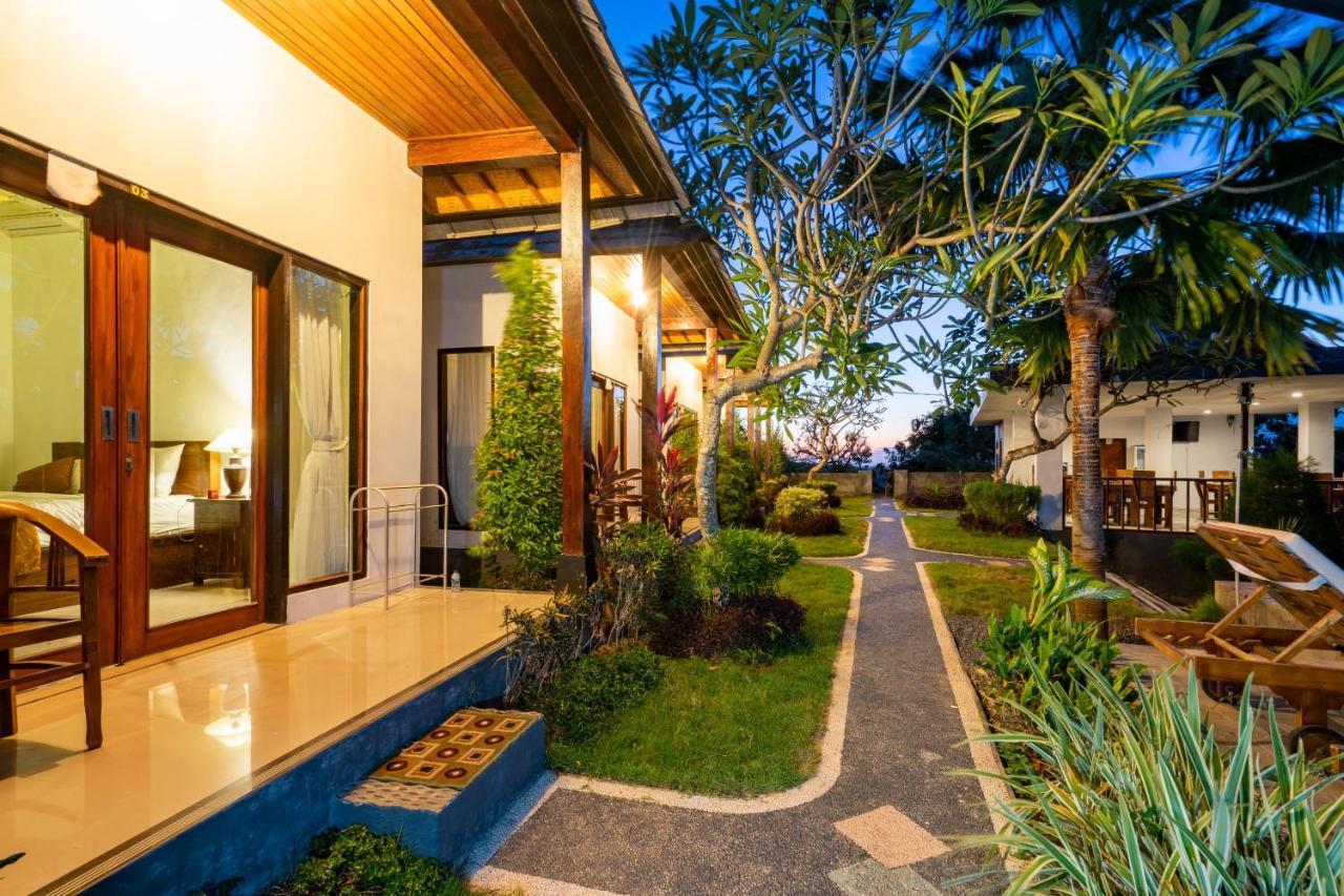 Hotel WK Gamat Garden by WizZeLa Toyapakeh Exterior foto